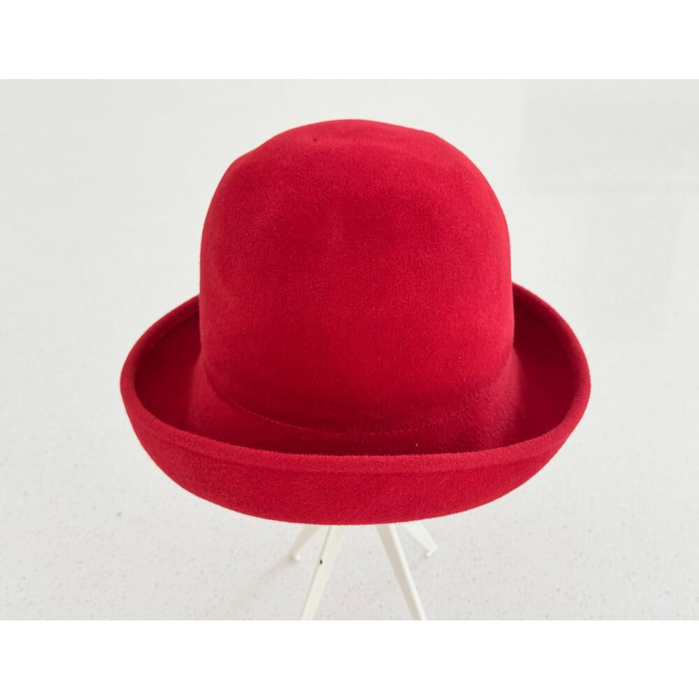 Eric Javits NOS Red Felt Cloche Hat | 1999 | Includes Sunglasses Pictured - Picture 2 of 7